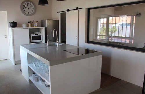 Les Portes-en-Re House | Village house, bright and full of charm