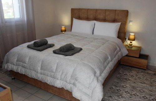 Zilefti House | VILLAGE HOUSE