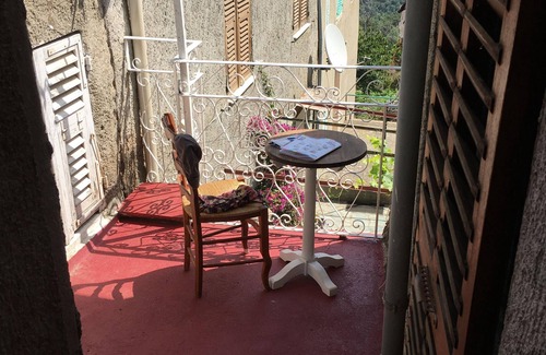 Sorio House | Village house in the heart of Sorio