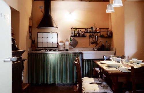 Torno House | Village house with garden overlooking the lake