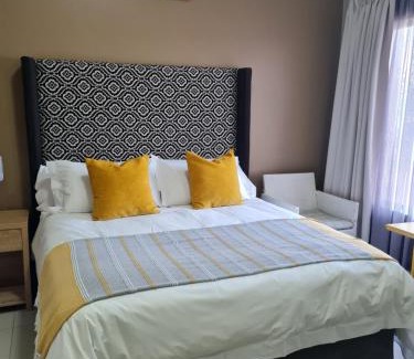 Moses Kotane House | Village Kulture - Guest House