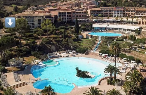 Cap Esterel Apartment | Village PIERRE ET VACANCES CAP Estérel Le Jardin clos privatif FH 007