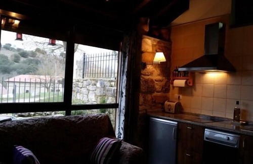 La Rad Cottage | Villamoronta Rural Cottage for 2 +1 people