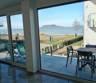 Fonyodliget Apartment | Villapark Apartman A-B 6