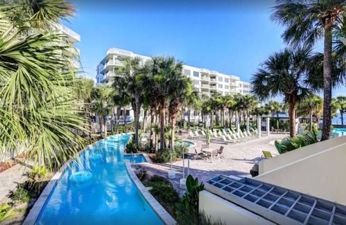 Fort Walton Beach Villa | Villas at Destin West-Oceanside, Lazy River, Resort Pool, Marina