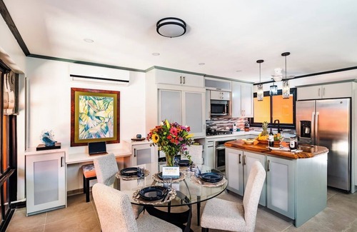 Playa Langosta House | Villas Cerca del Mar 1, luxury Villa With Beach Access and a Private Pool