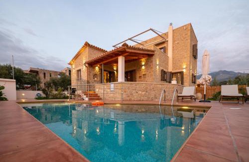 Stoupa Apartment | Villas Chrysanthi