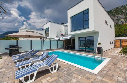 Grizane House | VILLAS DE SHERY 1