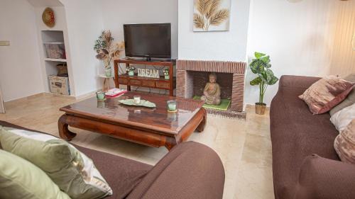 Castillo de Sabinillas House | Villas del Golf 27