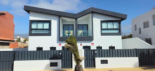 La Listada Villa | Villas Divela, Ocean View, Private & Heated Pool