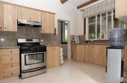 Las Terrenas House | Villas Sarah, 7 minutes walking to the beach of Playa Bonita