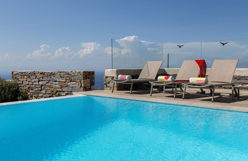 Ioulida Villa | Villas Velanidies