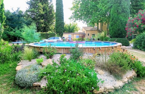 Villeneuve-les-Avignon Cabin | Villeneuve lez Avignon, in the countryside, pretty pavilionT2 40m2.