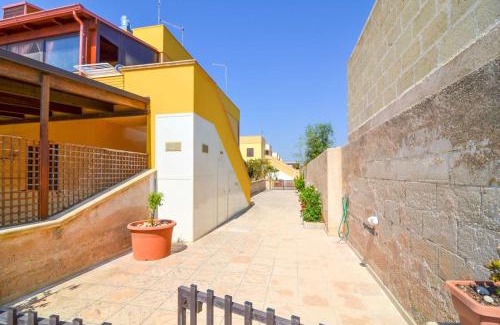 Specchiarica House | Villetta Elsa a 120 mt dalla spiaggia Specchiarica di San Pietro in Bevagna