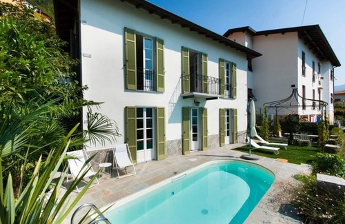Moltrasio Villa | Villino Genia Moltrasio Lake Como Pool & Lake View