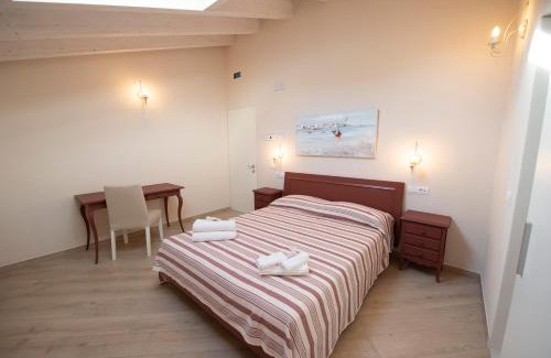 Marina di Carrara Bed & Breakfast | Villino Micol camere a due passi dal mare