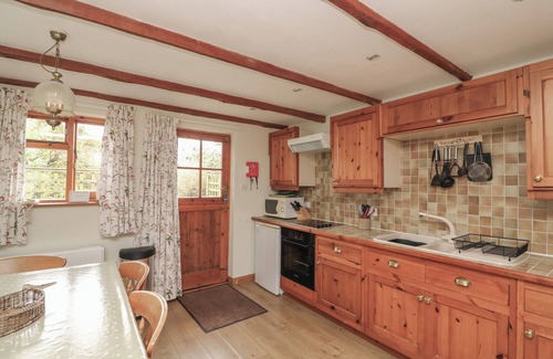 East Prawle Cottage | VINE COTTAGE, pet friendly, with a garden in East Prawle