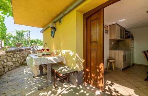 Trska Gora House | Vineyard Cottage Hočevar With Sauna - Happy Rentals