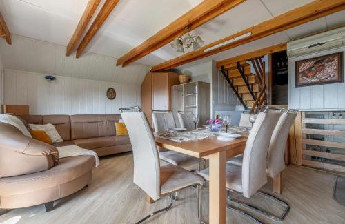 Trska Gora House | Vineyard Cottage Hočevar With Sauna - Happy Rentals