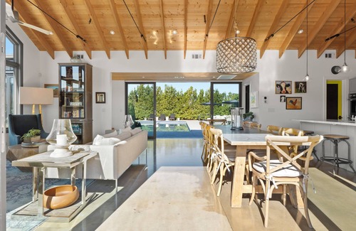 Sonoma House | Vineyard Farmhouse Estate with pool & pickleball