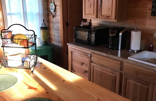 Fredericksburg Cabin | Vineyard-Fredericksburg Texas