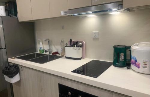 Tu Liem Apartment | Vinhomes Smart City by Chill D Homestay