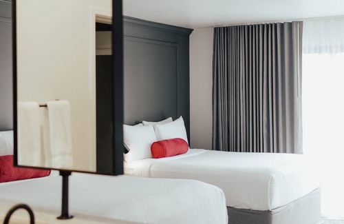 Solvang Hotel | Vinland Hotel and Lounge