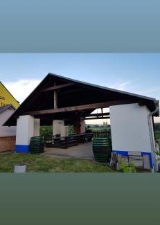 Boretice House | Vinný sklípek s ubytováním