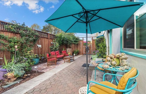 Memorial Hospital Neighborhood House | Vintage 2 Bedroom, Proctor Terrace