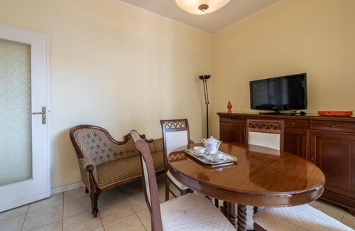 Santa Rita Apartment | Vintage Apartment Santa Rita
