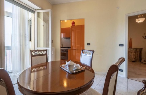 Santa Rita Apartment | Vintage Apartment Santa Rita