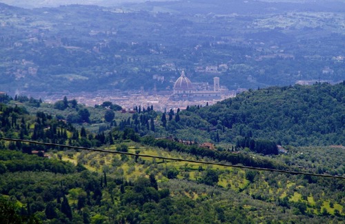 Sesto Fiorentino House | Vintage Holiday Home with Swimming Pool in Montorsoli