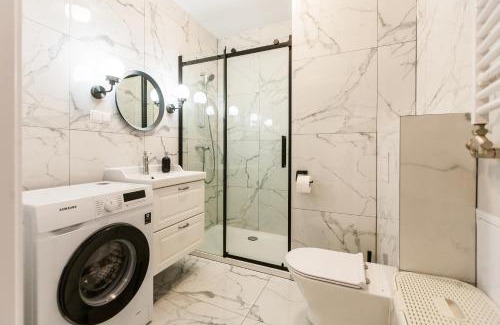 Stradom Apartment | Vintage Sebastiana Apartment