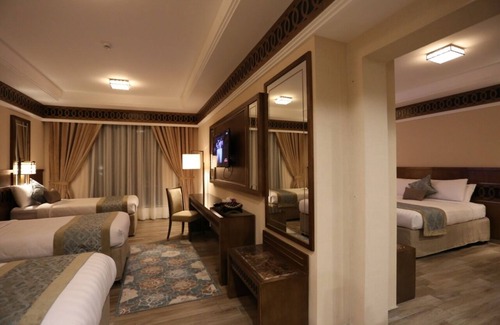 Al Aziziyah Hotel | Violet Al Azizia Hotel