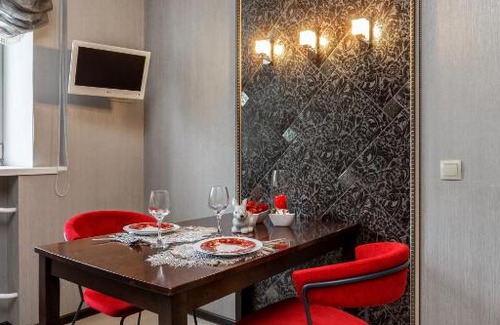 Sovetsky District Apartment | VIP, Центр пл.Я.Колоса