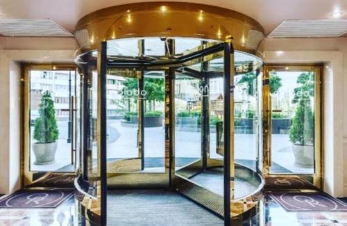 Obolon' Apartment | VIP 2 rooms 75m2 center of Obolon near River side