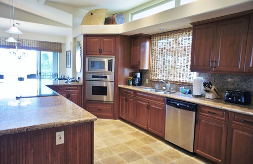 Kamuela Condo | 🏖️VIP Beach Pass Included | Tropical Views | Quiet Complex | vrKCV🏖️
