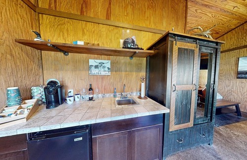 Ingram Cabin | VIP Cabin B with Lake Views and Private Lake Access with Dock