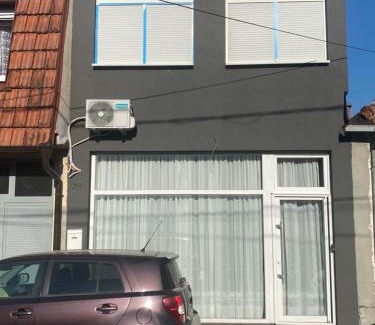 Valjevo Apartment | Viridian Three Accommodation, Studio 1