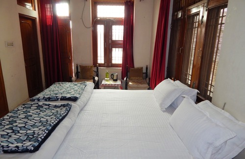 Jhotwara Hotel | Vishal Villa