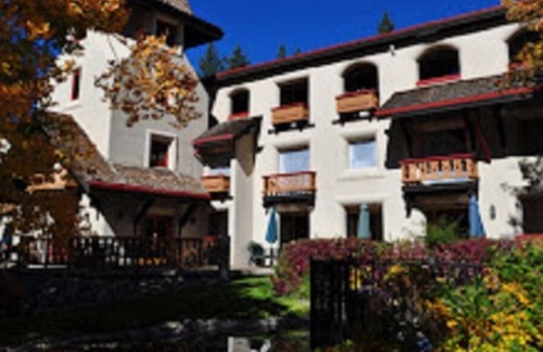 Olympic Valley Resort | Visit and enjoy the Magical Tahoe Palisades, California Olympic Village Inn.