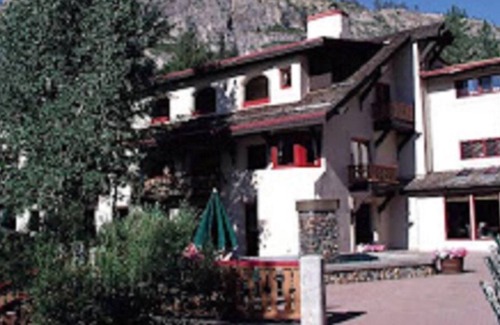 Olympic Valley Resort | Visit and enjoy the Magical Tahoe Palisades, California Olympic Village Inn.