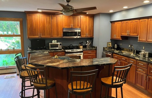 Parole House | Visiting Annapolis for Naval Academy Homecoming or Ren Fest? Here's your house!