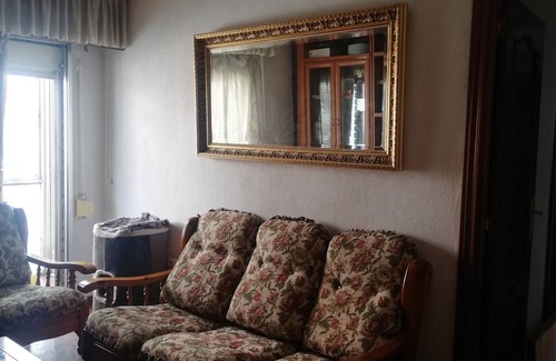 Vista Alegre Condo | Vista Alegre Metro room available. WIFI