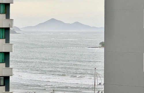 Centro Apartment | Vista mar na av Brasil 2801, localização privilegiada, perto de tudo RealStay4
