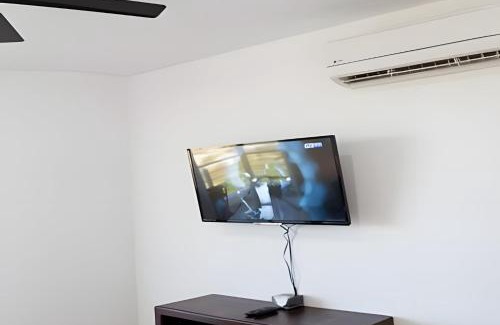 Rancho Cerro Colorado Apartment | Vista Colorada