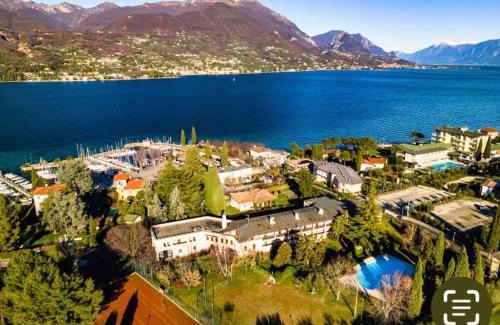 Portese Apartment | Vista lago da sogno Portese