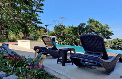 Llano Brenes Apartment | Vista Mundo Centrar