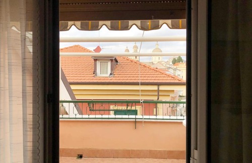 Rezza Apartment | Vista panoramica a Lavagna con due terrazze