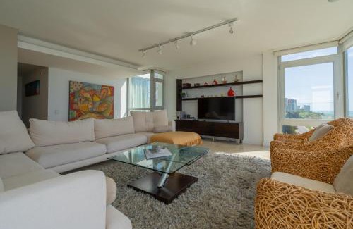 Mar del Plata Apartment | Vistas de Playa Grande HOLA SUR